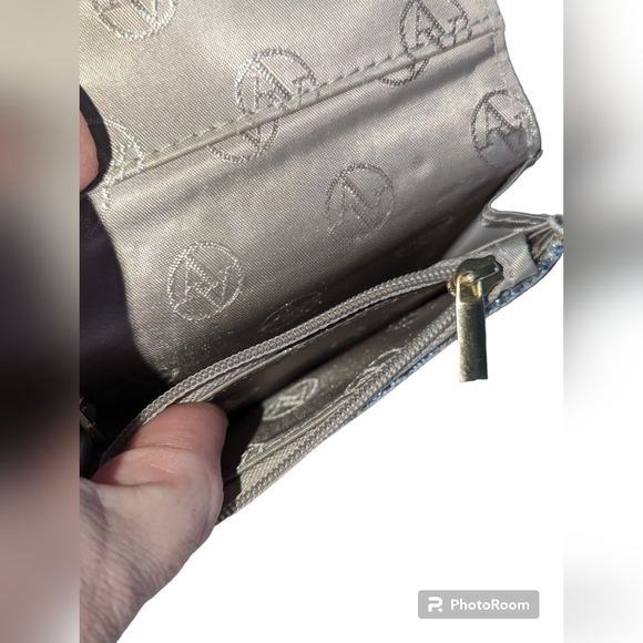 Adrienne Vittadini Studio coin purse/cardholder on key ring- sparkly silver - Picture 13 of 14